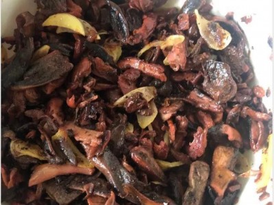 云南玉溪俊豪食用菌种植基地 供应量 40吨图9