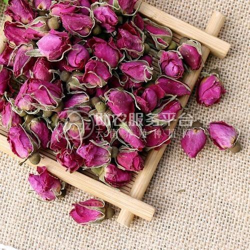 曲靖宣威市方左芬玫瑰花苞种植中心 供应量10吨图9